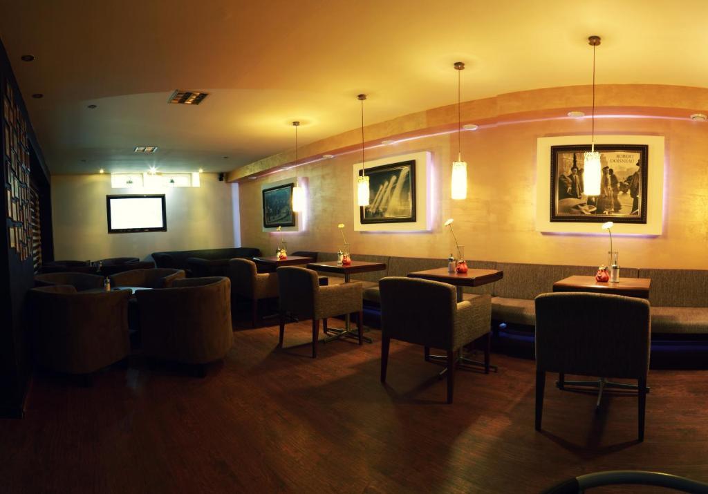 Penzion Le Monde Hotel Bardejov Buitenkant foto