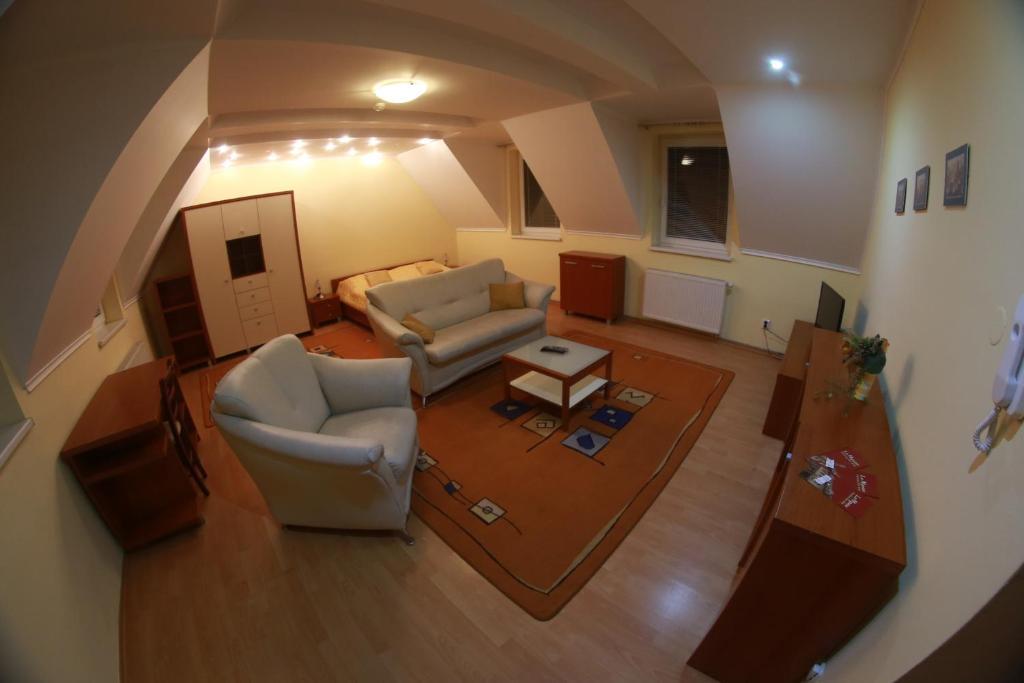 Penzion Le Monde Hotel Bardejov Buitenkant foto
