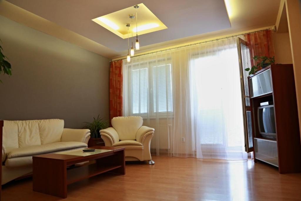 Penzion Le Monde Hotel Bardejov Buitenkant foto